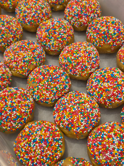 Dot Cake (Caramilk) - New