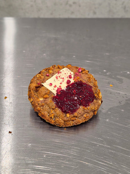 Brown Butter Raspberry Toast Cookie - NEW