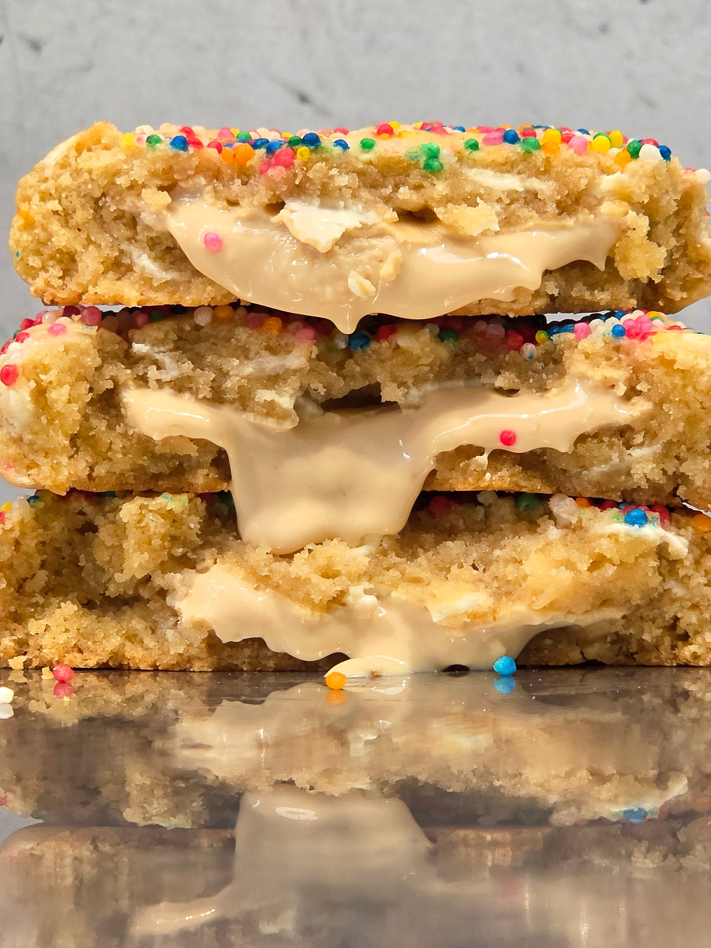 Dot Cake (Caramilk) - New